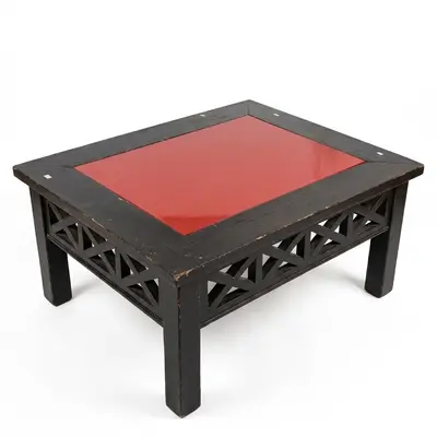 Mesa ratona con vidrio 