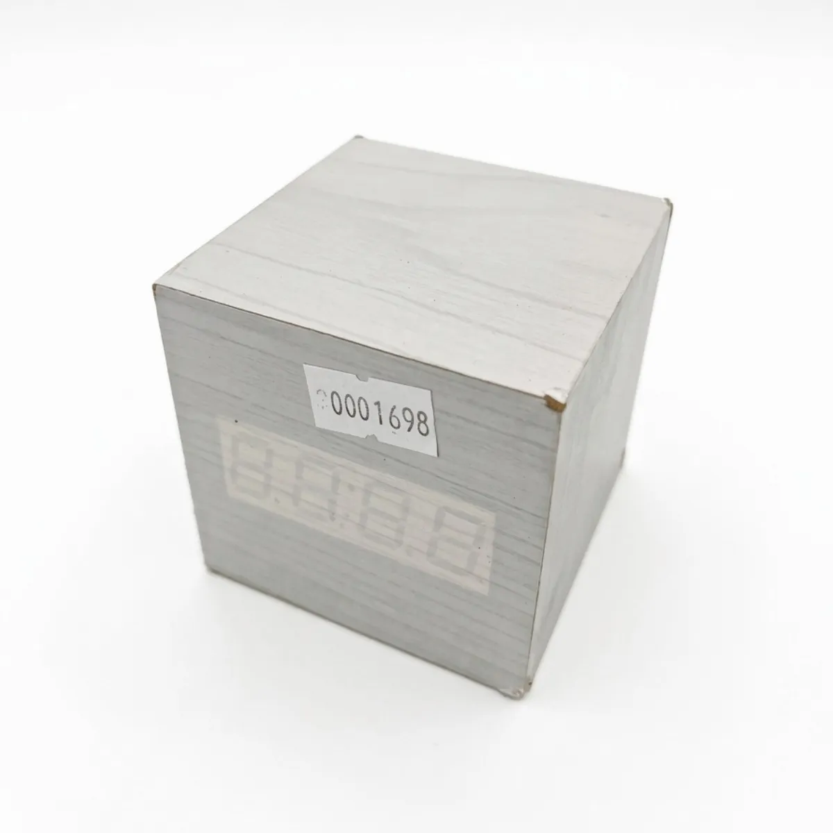 Reloj cubo digital