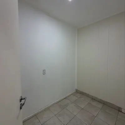 Local comercial en Gral. Rodríguez 215 thumbnail 6