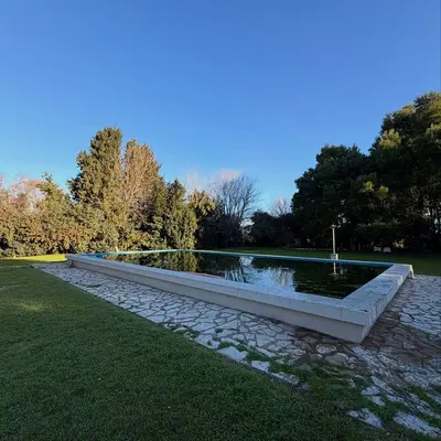 Casa quinta con pileta en Balcarce entre 538 y 540 thumbnail 2