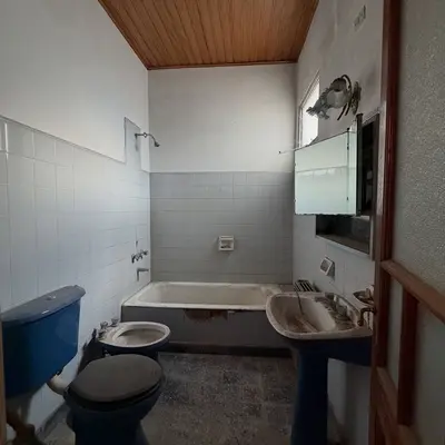 Casa a restaurar en Chacabuco 312 thumbnail 4